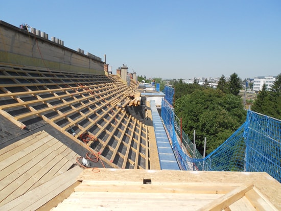 Dach Renovierung im Bau